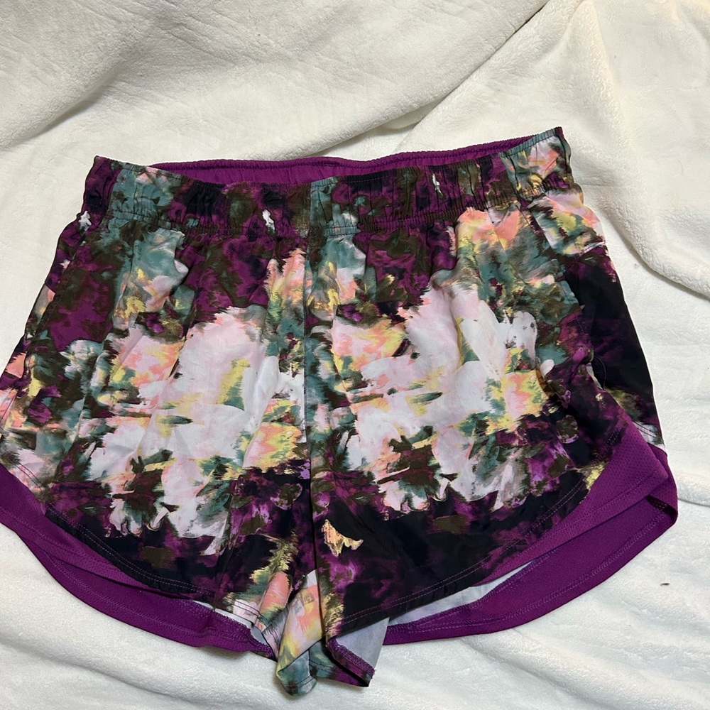 Women’s athletics shorts